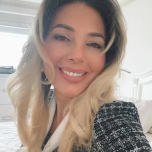 Meet your Posher, Maria